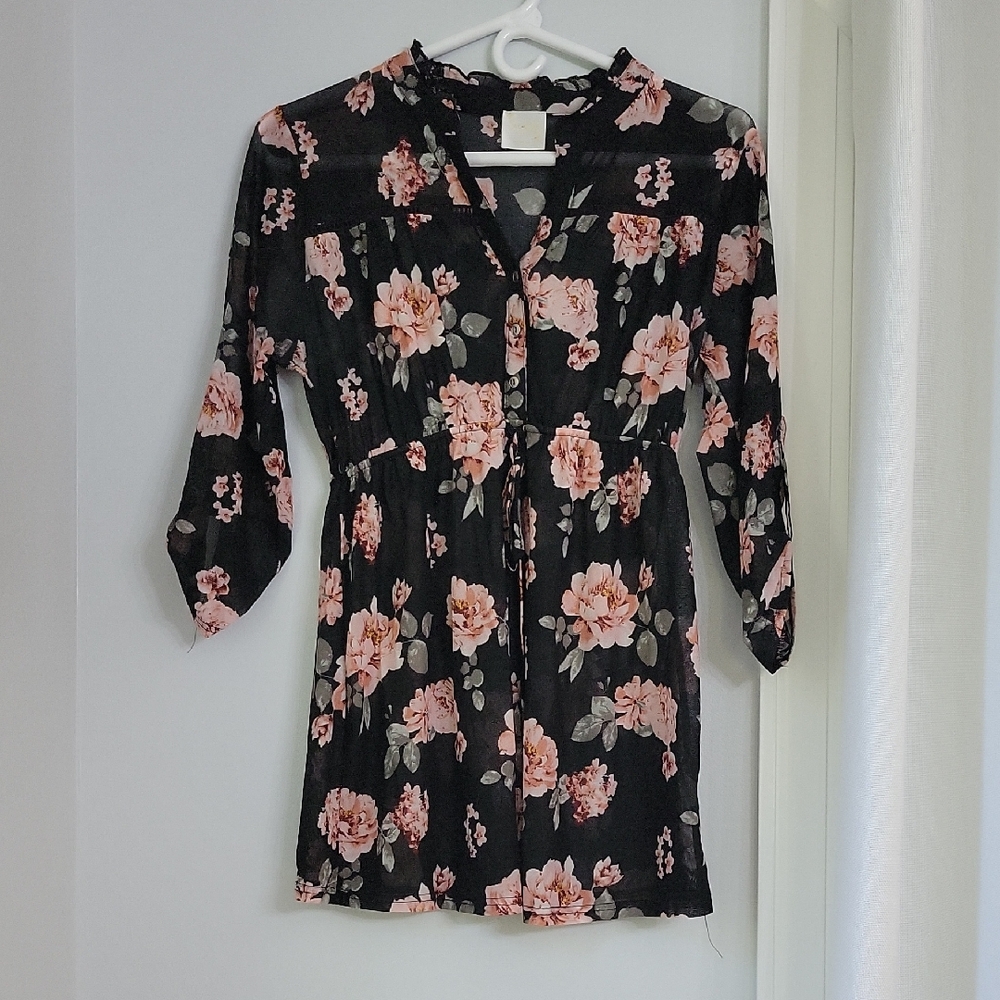 Siren Lily Black and Pink Floral Blouse